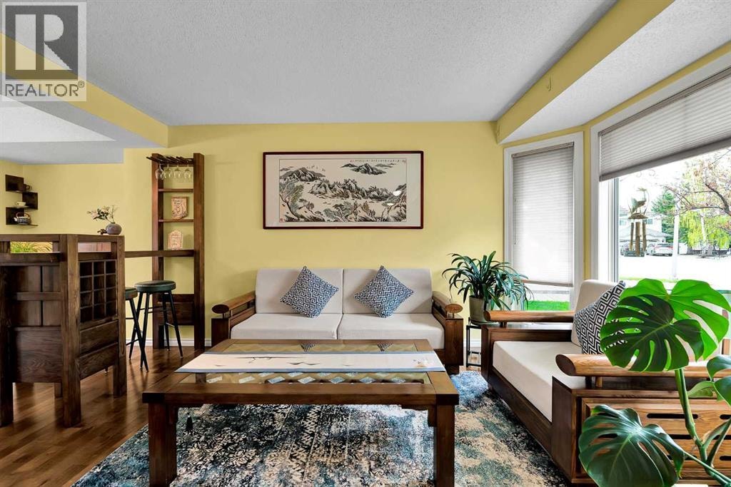 18 Shannon Terrace SW — photo 4