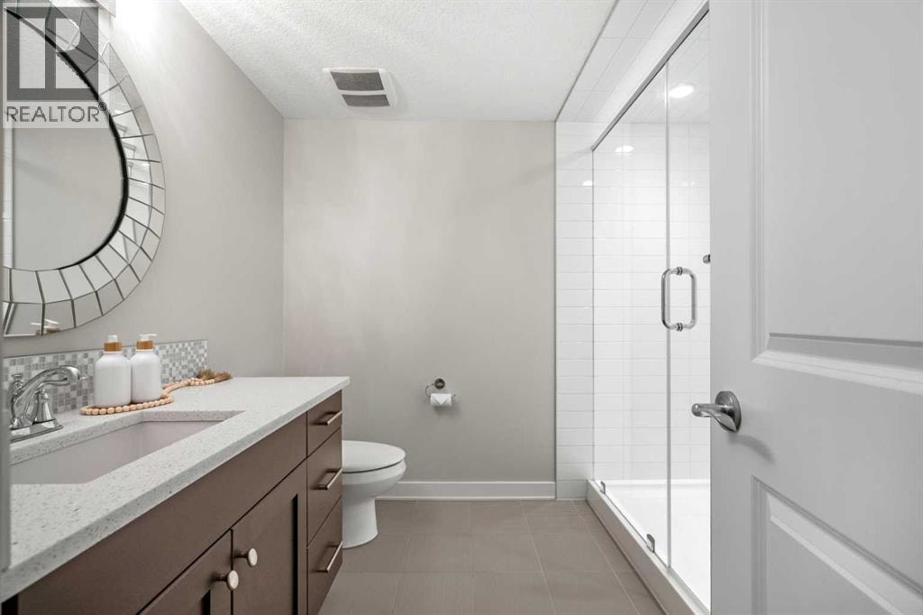 2427 22A Street NW — photo 42