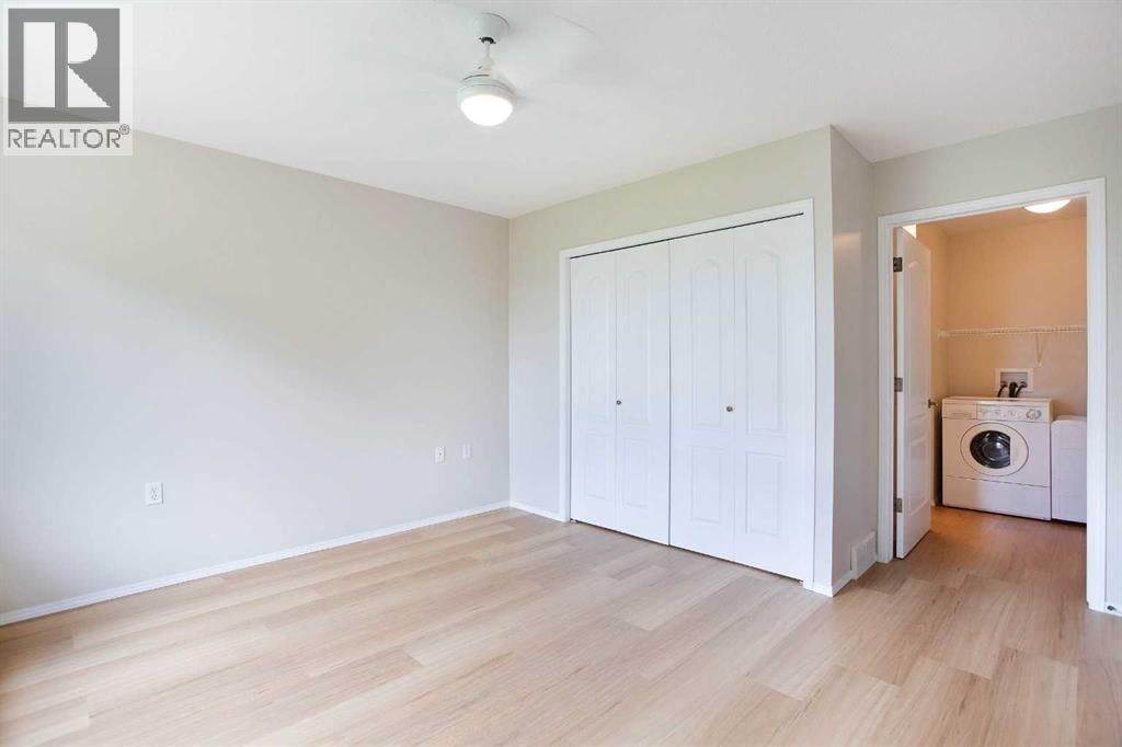 537 Epiphany Bay — photo 16