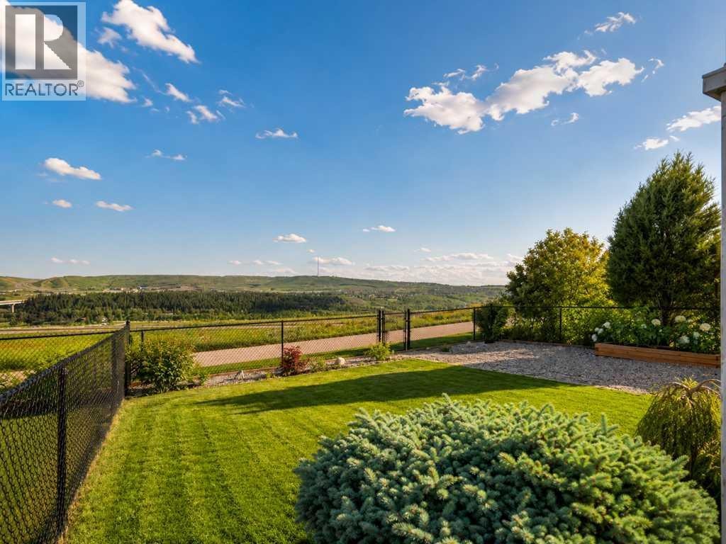 126 Tuscany Ravine Close NW — photo 47