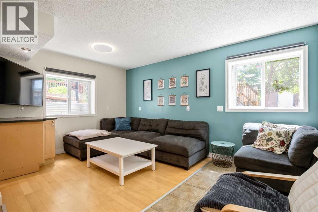 2705 11 Avenue SE — photo 24