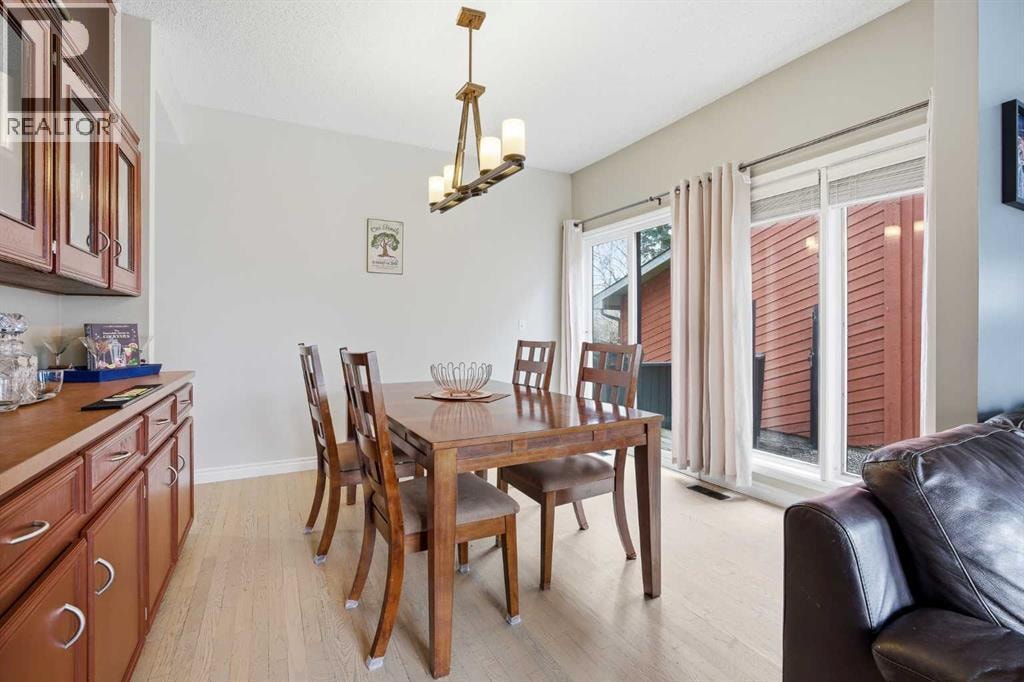 2608 Deer side Drive SE — photo 8