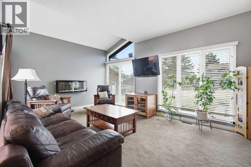 2608 Deer side Drive SE — photo 6