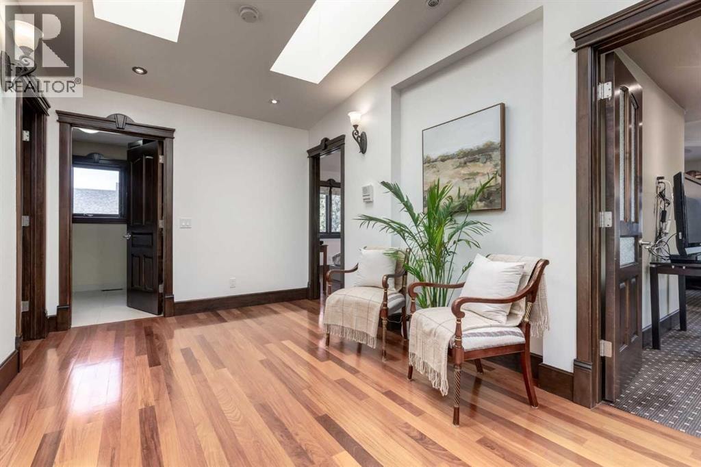 1840 Westmount Boulevard NW — photo 31