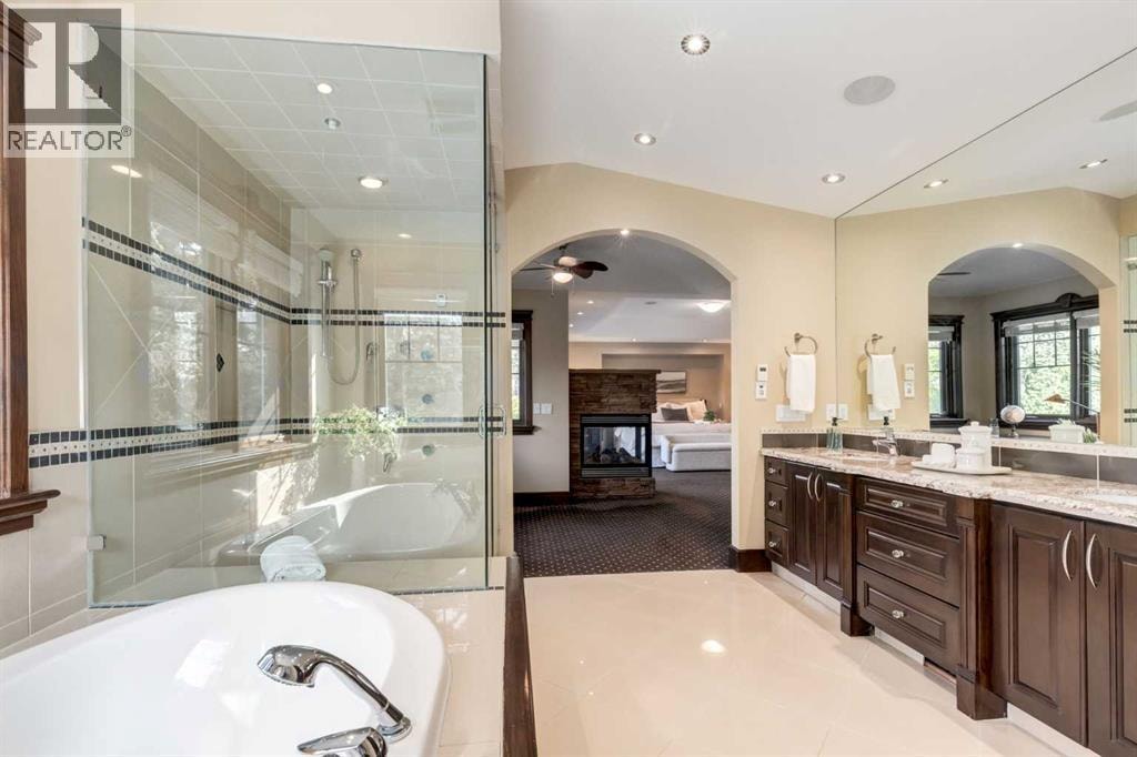 1840 Westmount Boulevard NW — photo 34