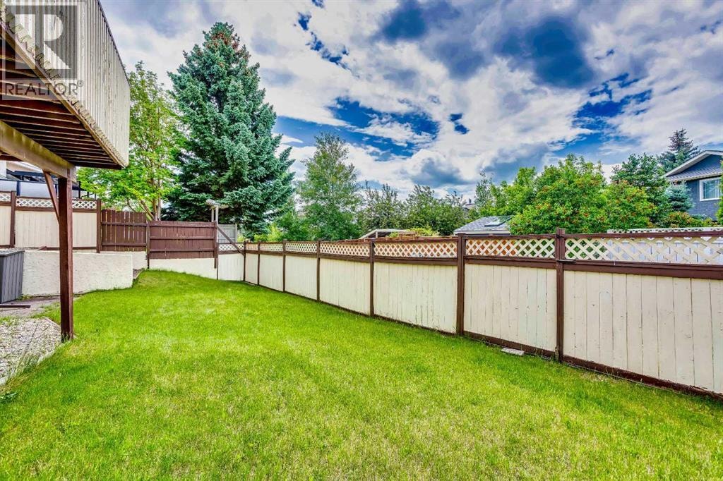 561 Woodbine Boulevard SW — photo 39