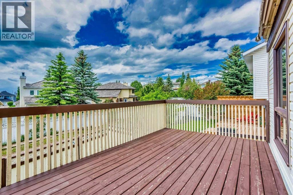 561 Woodbine Boulevard SW — photo 42
