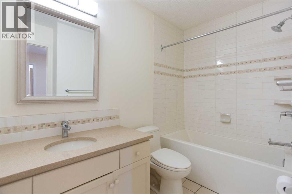 561 Woodbine Boulevard SW — photo 31