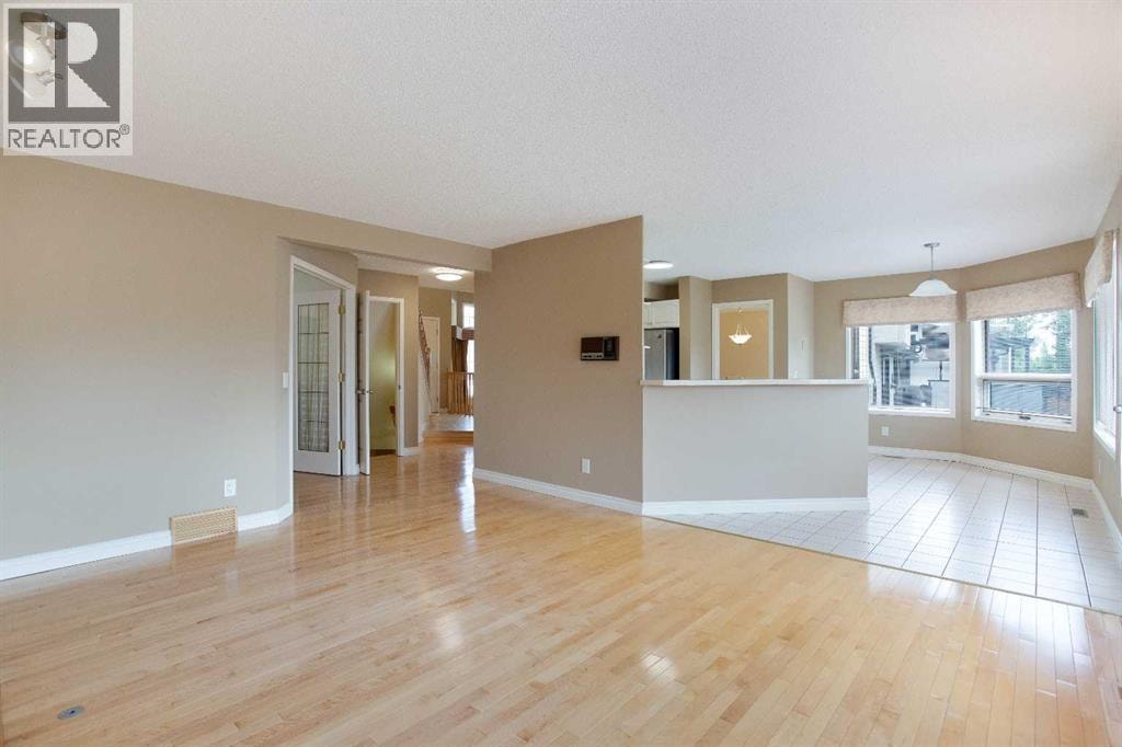 561 Woodbine Boulevard SW — photo 19