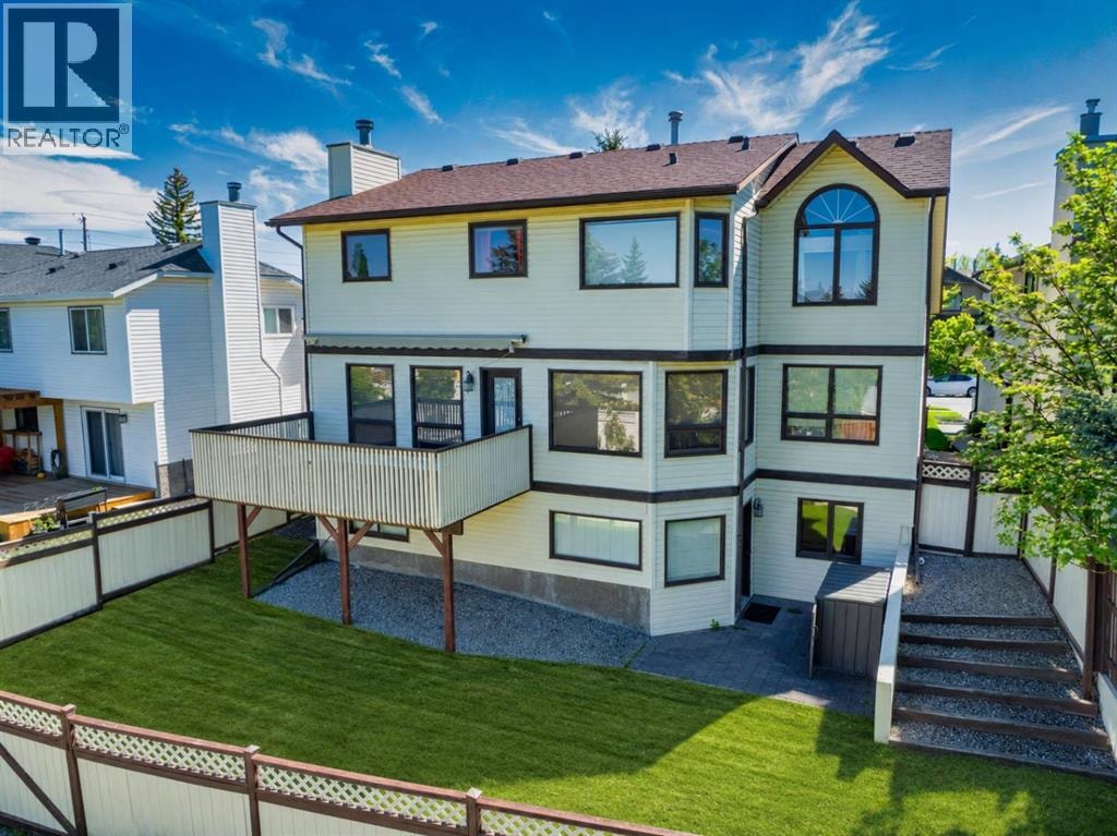561 Woodbine Boulevard SW — photo 43