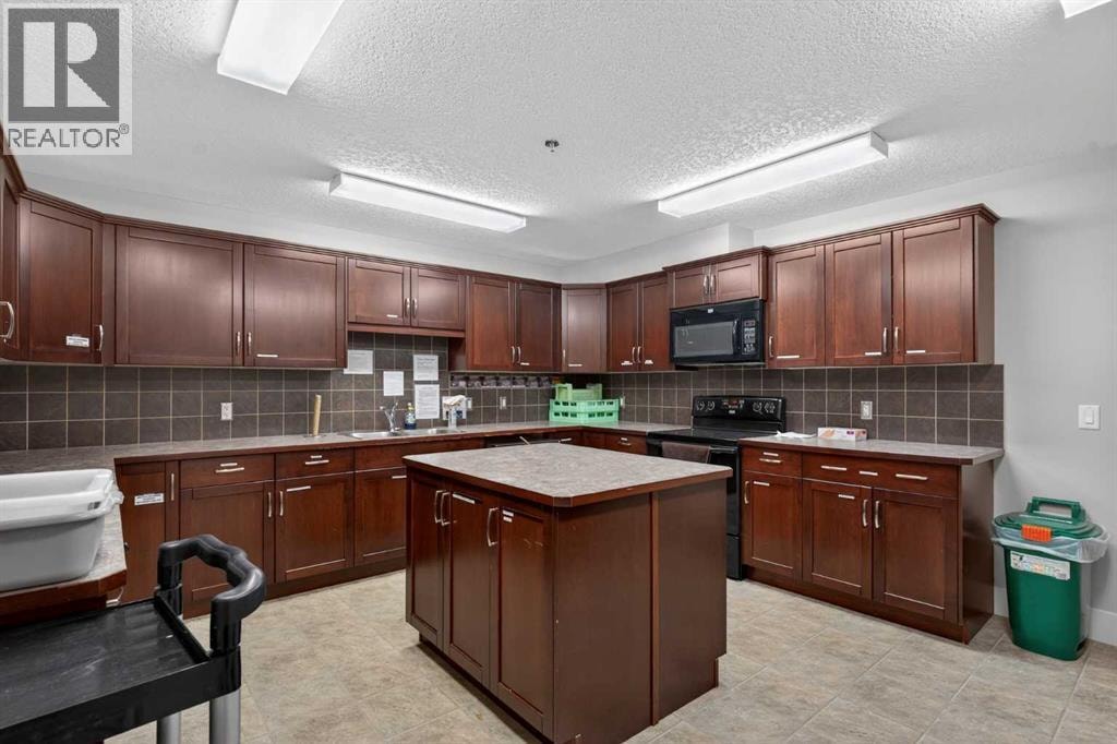 203, 77 George Fox Trail — photo 13