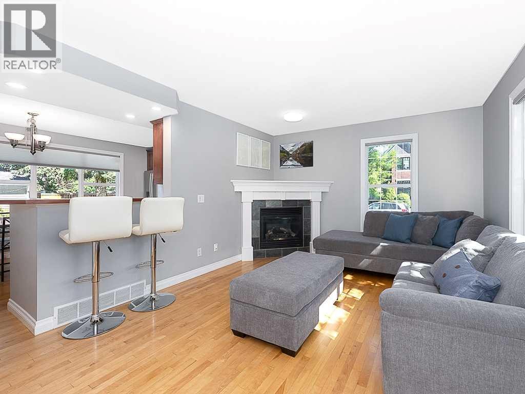 81 Somme Manor SW — photo 3