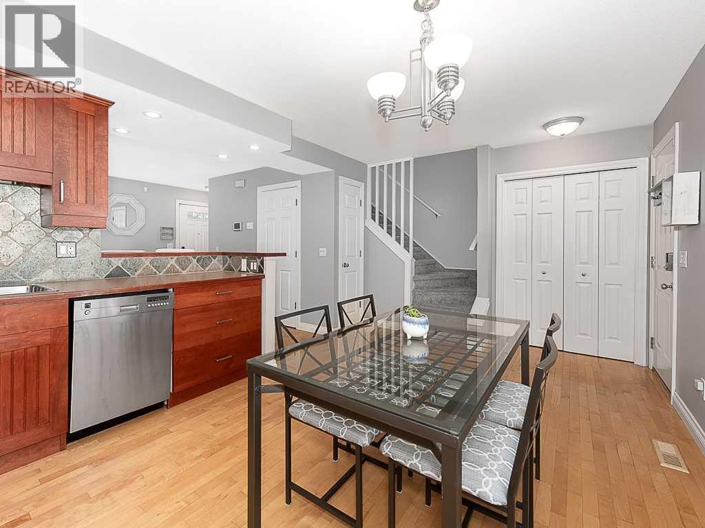 81 Somme Manor SW — photo 10