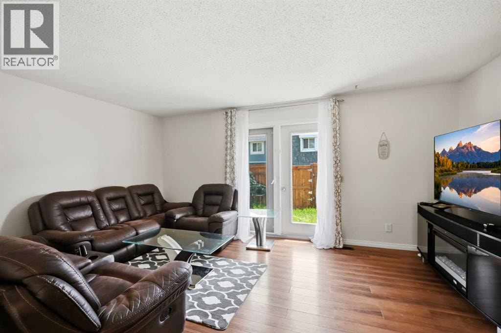 409 Georgian Villas NE — photo 13