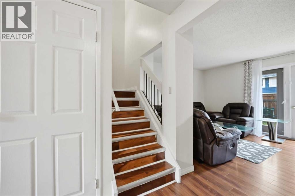 409 Georgian Villas NE — photo 16