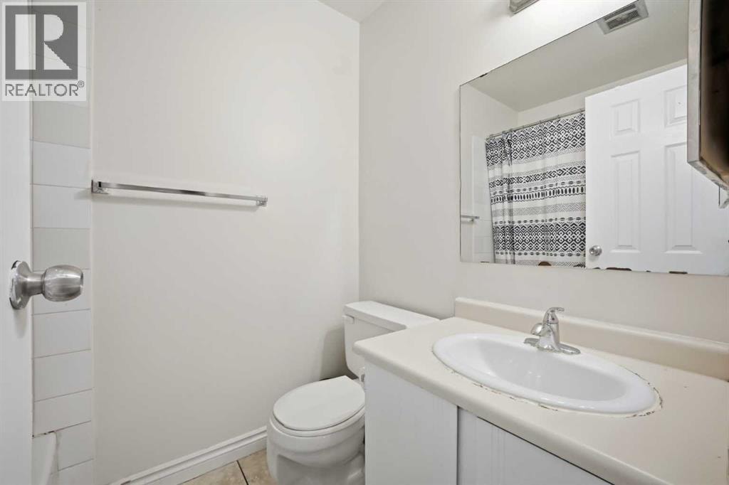 409 Georgian Villas NE — photo 18