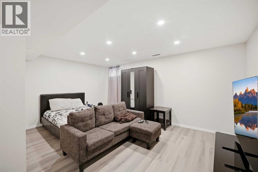 409 Georgian Villas NE — photo 28