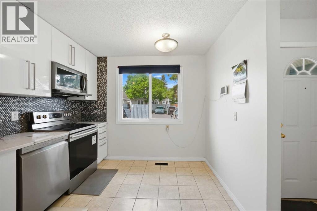409 Georgian Villas NE — photo 7