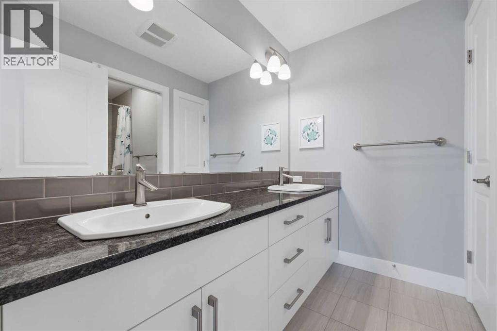 102 Drake Landing Heights — photo 32