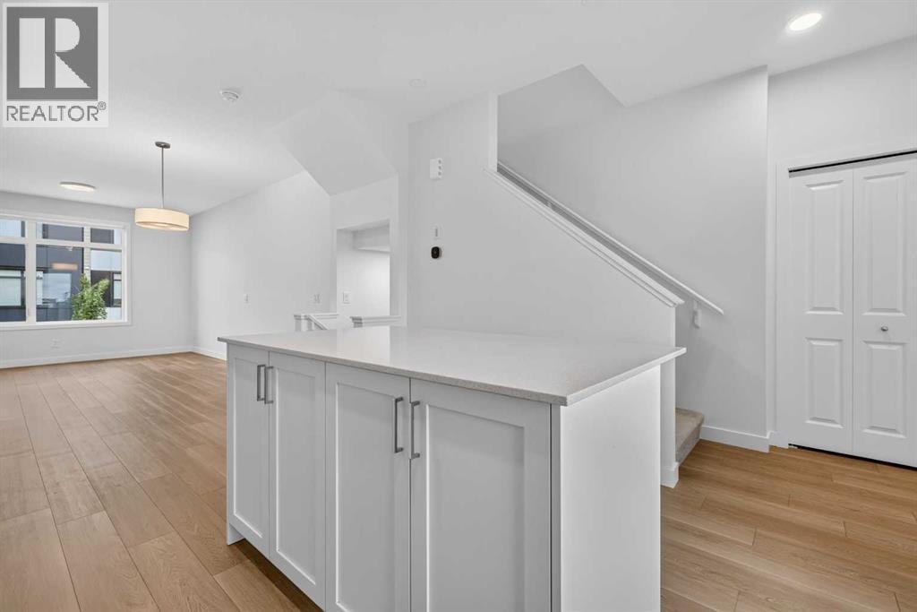 8554 19 Avenue SE — photo 16