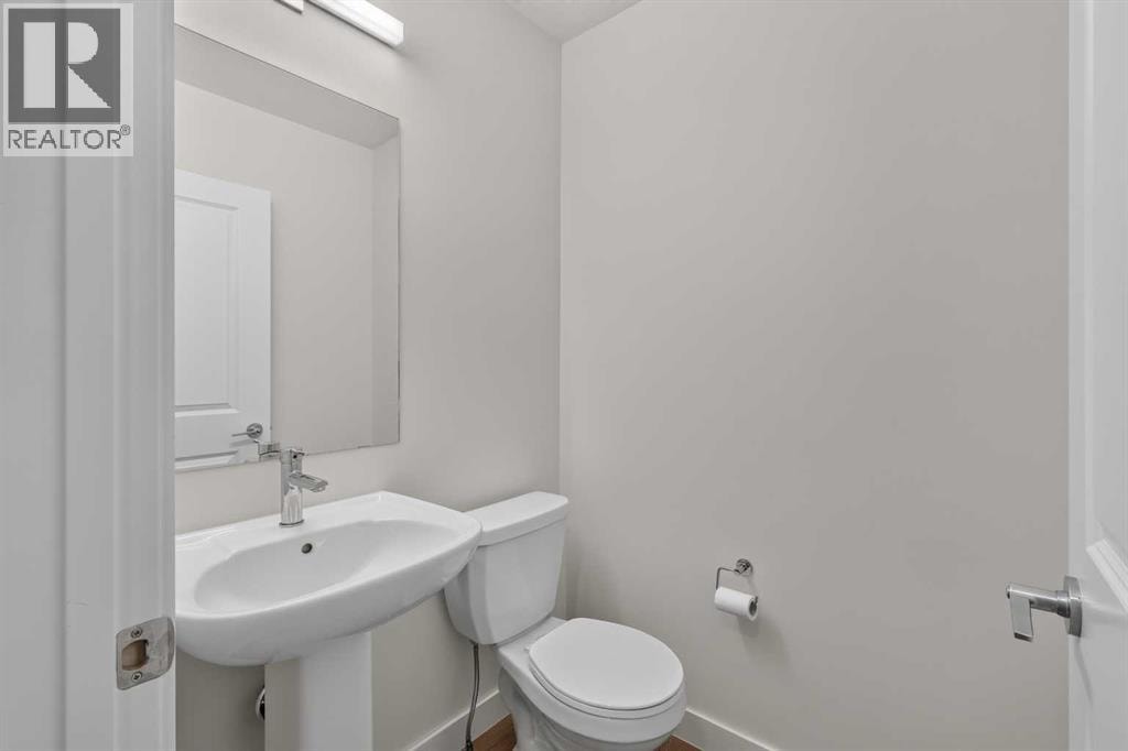 8554 19 Avenue SE — photo 23