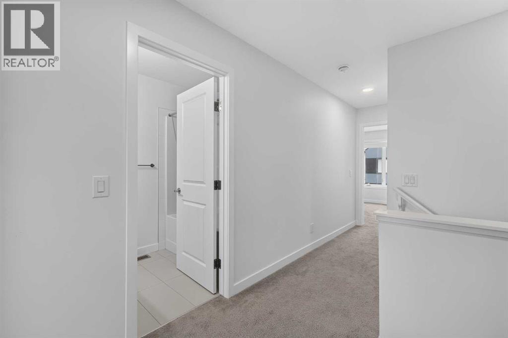 8554 19 Avenue SE — photo 31
