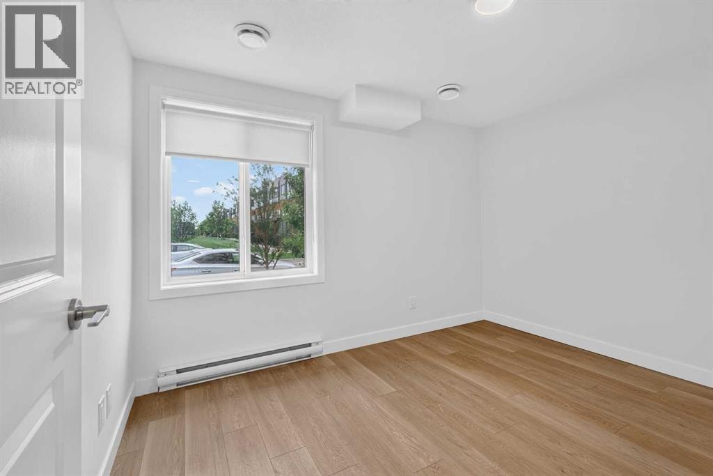 8554 19 Avenue SE — photo 8