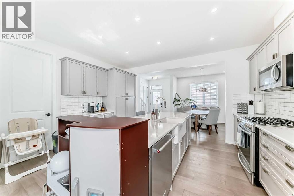 372 Carrington Way NW — photo 8