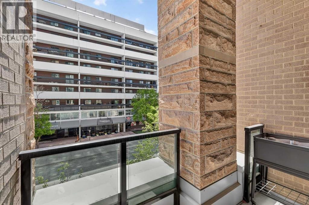 303, 788 12 Avenue SW — photo 33