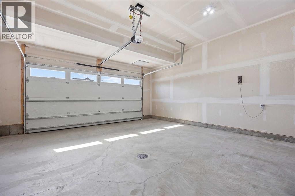 142 Sandstone Drive — photo 41