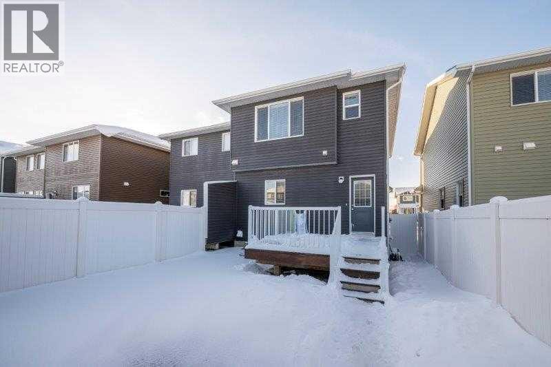 226 Redstone Drive NE — photo 39