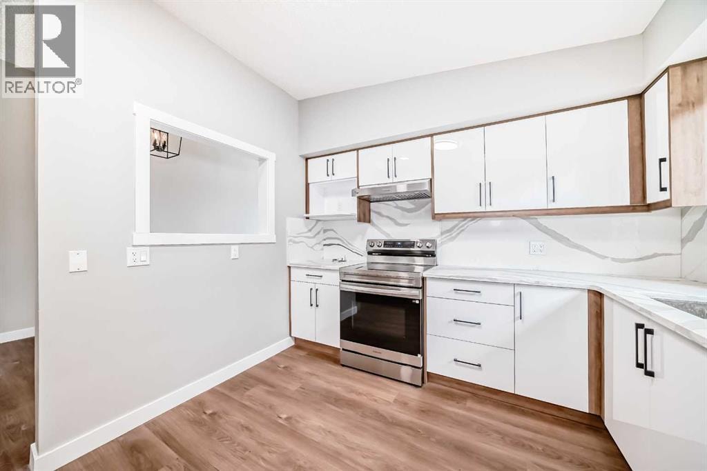 1635 24 Avenue NW — photo 9
