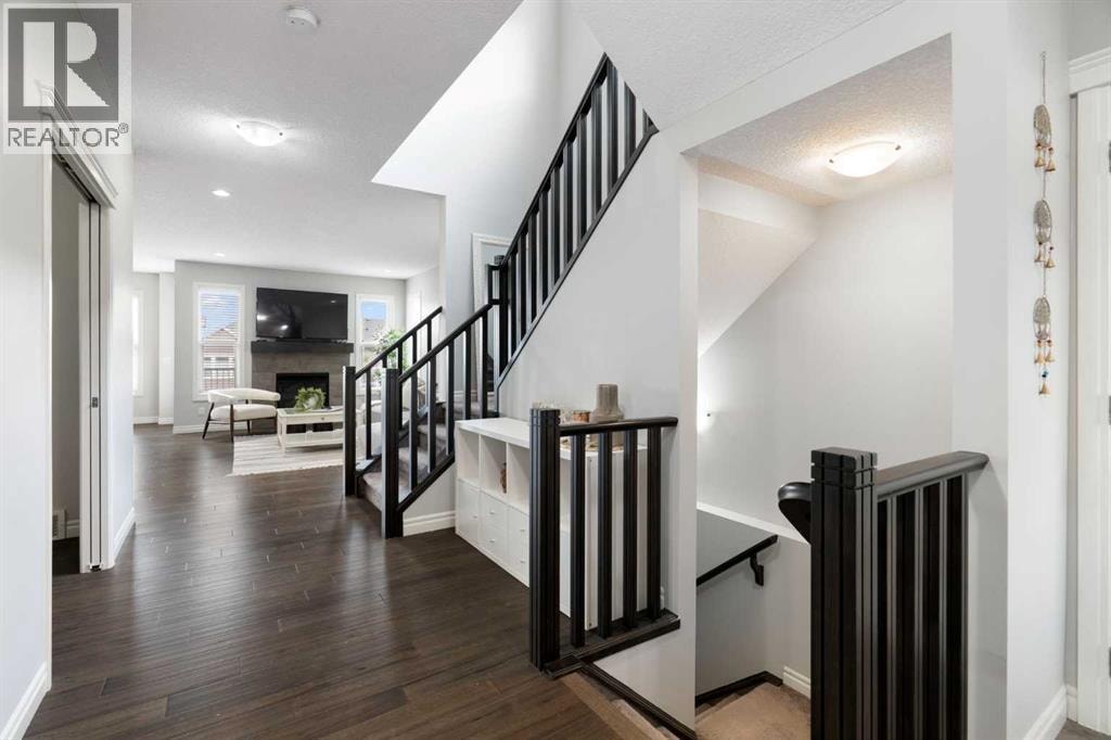 232 Nolancrest Heights NW — photo 4