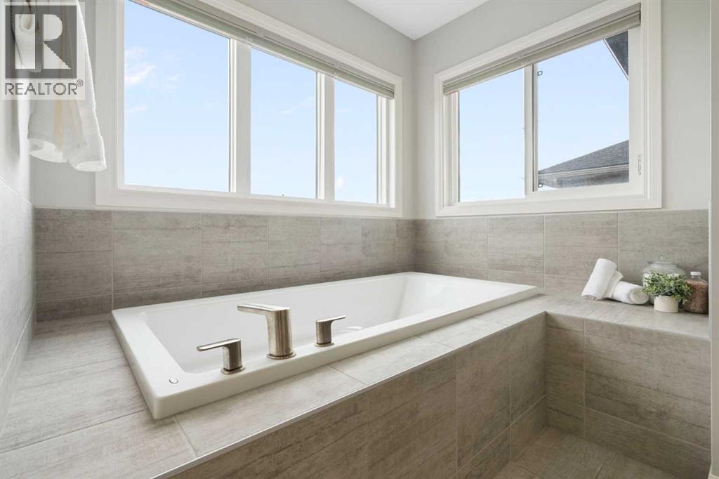 232 Nolancrest Heights NW — photo 30