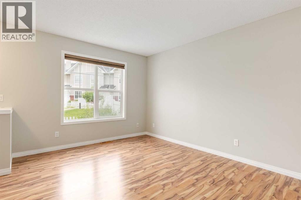 3294 New Brighton Gardens SE — photo 4