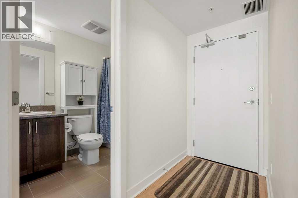 811, 10 Brentwood Common NW — photo 18