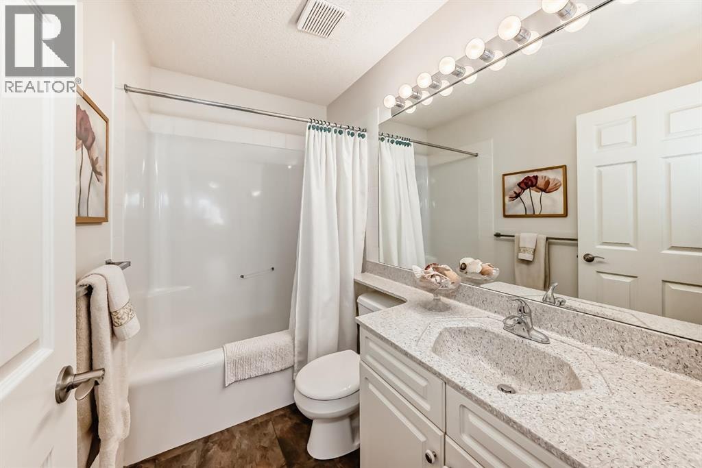 157 Hawkstone Manor NW — photo 30