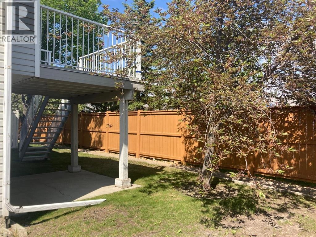 157 Hawkstone Manor NW — photo 42