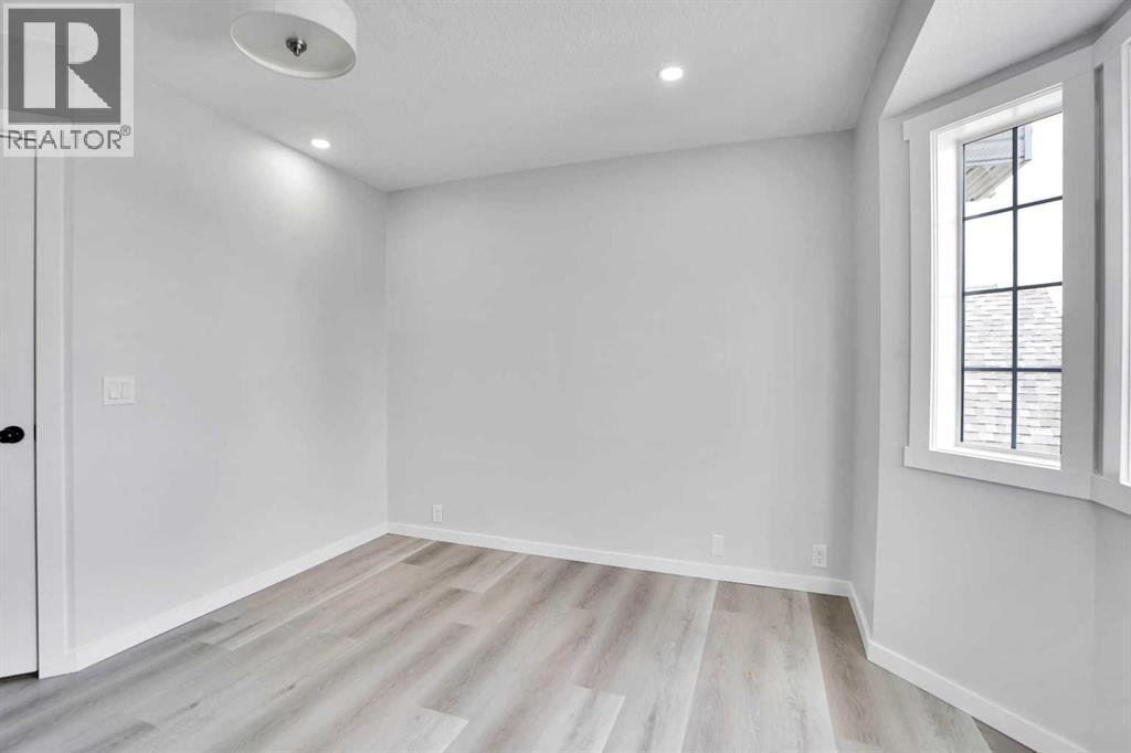 51 Martinridge Grove NE — photo 32
