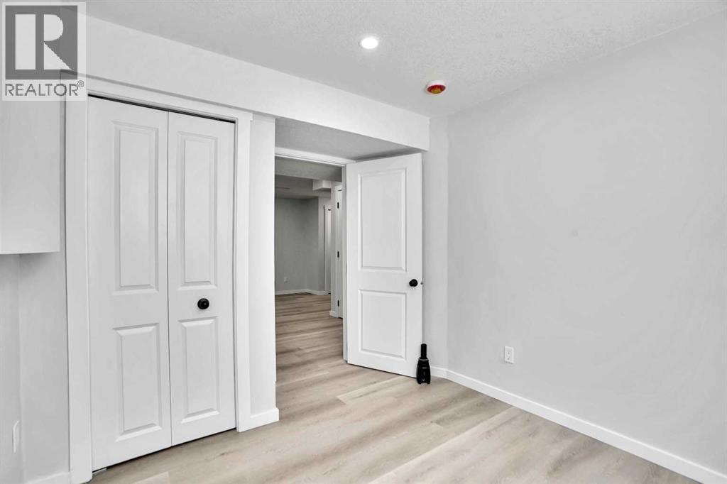 51 Martinridge Grove NE — photo 47