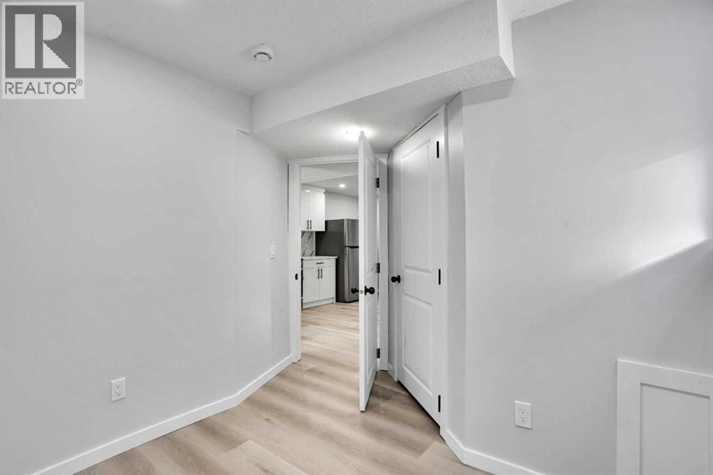 51 Martinridge Grove NE — photo 43