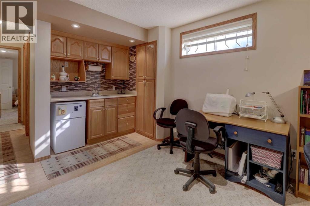 10262 Hamptons Boulevard NW — photo 36