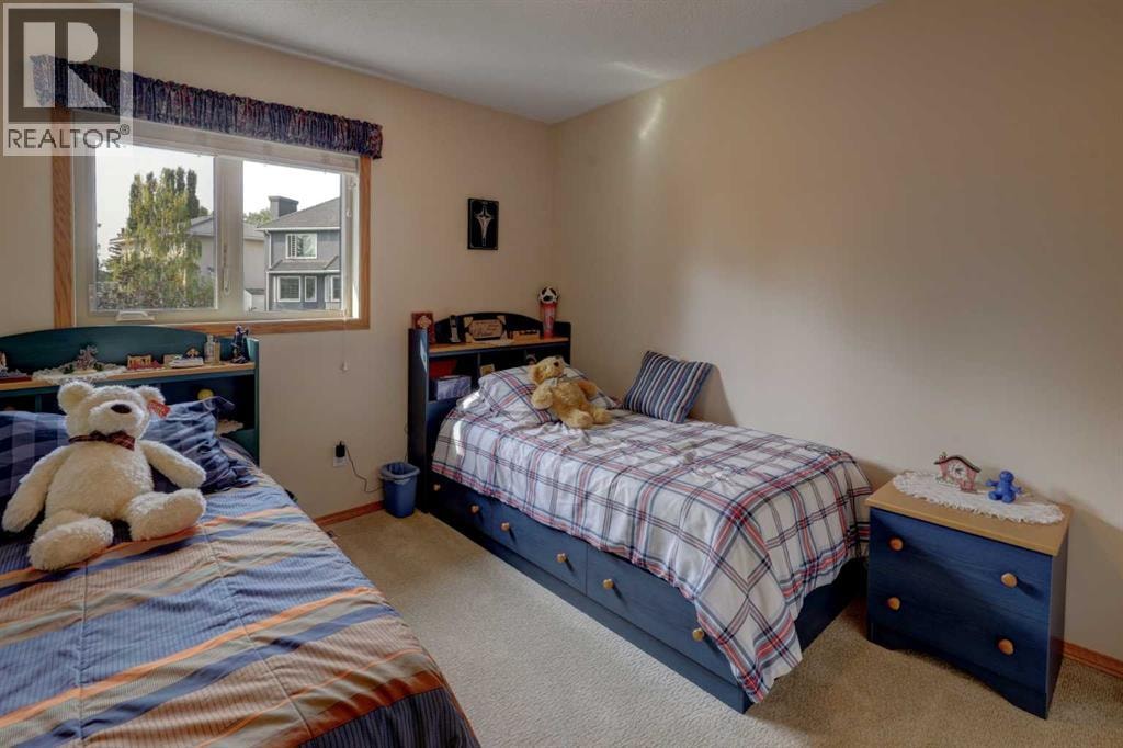 10262 Hamptons Boulevard NW — photo 31