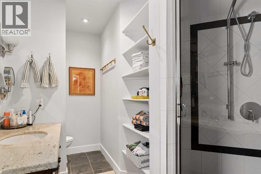 2235 27 Street SW — photo 30