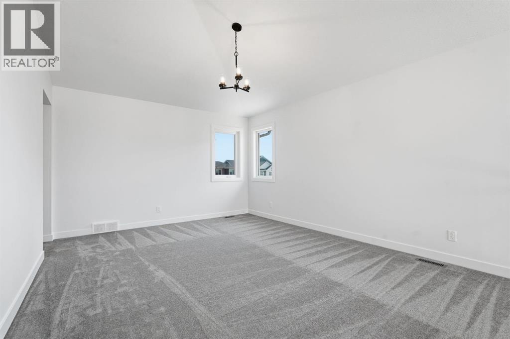 731 Langley Terrace SE — photo 21