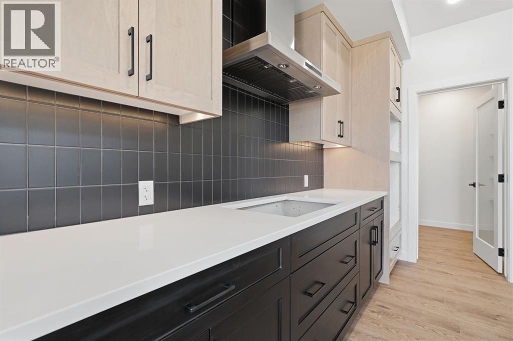 731 Langley Terrace SE — photo 8