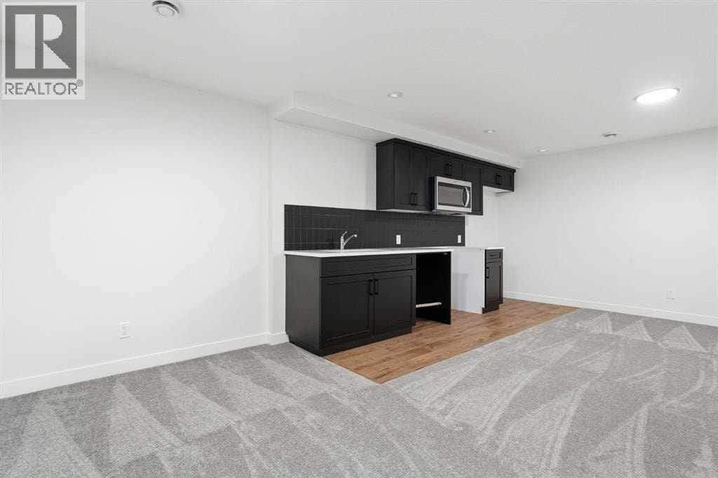 731 Langley Terrace SE — photo 38