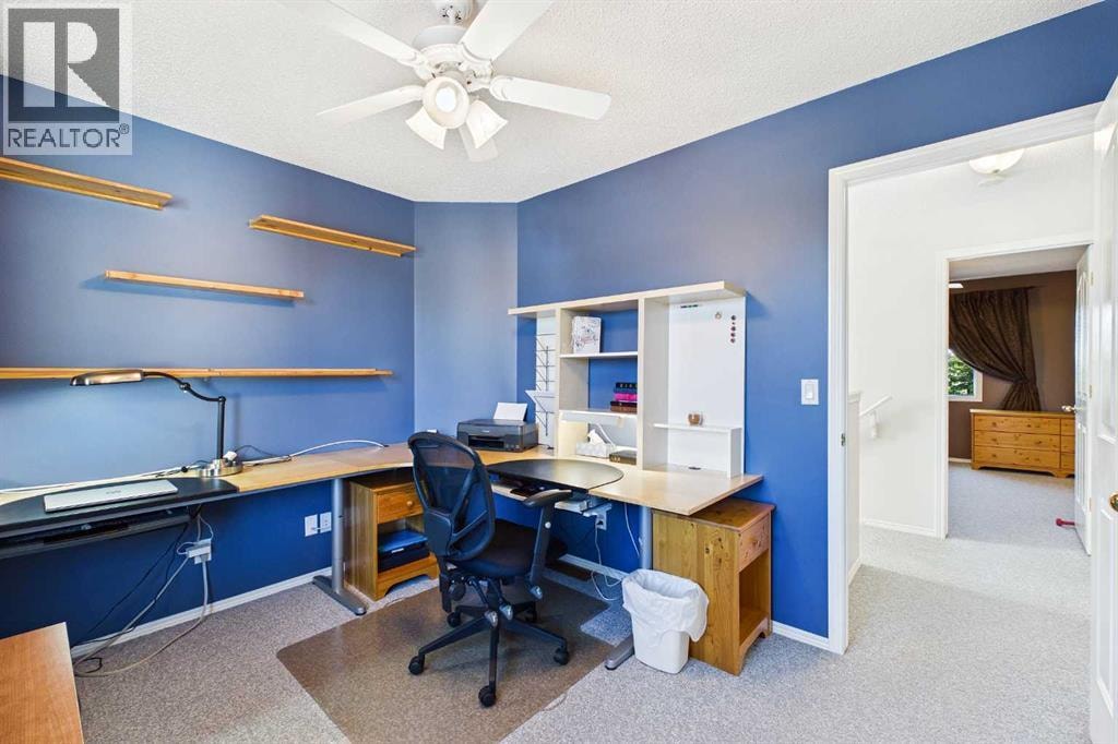 225 Bridlewood Court SW — photo 26