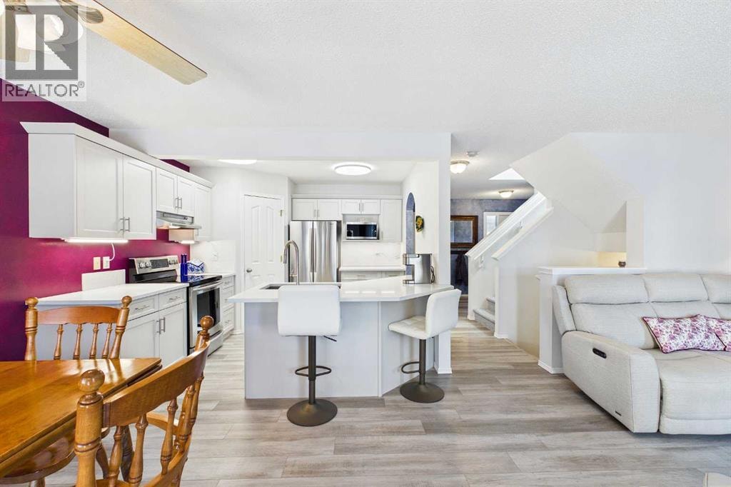 225 Bridlewood Court SW — photo 15