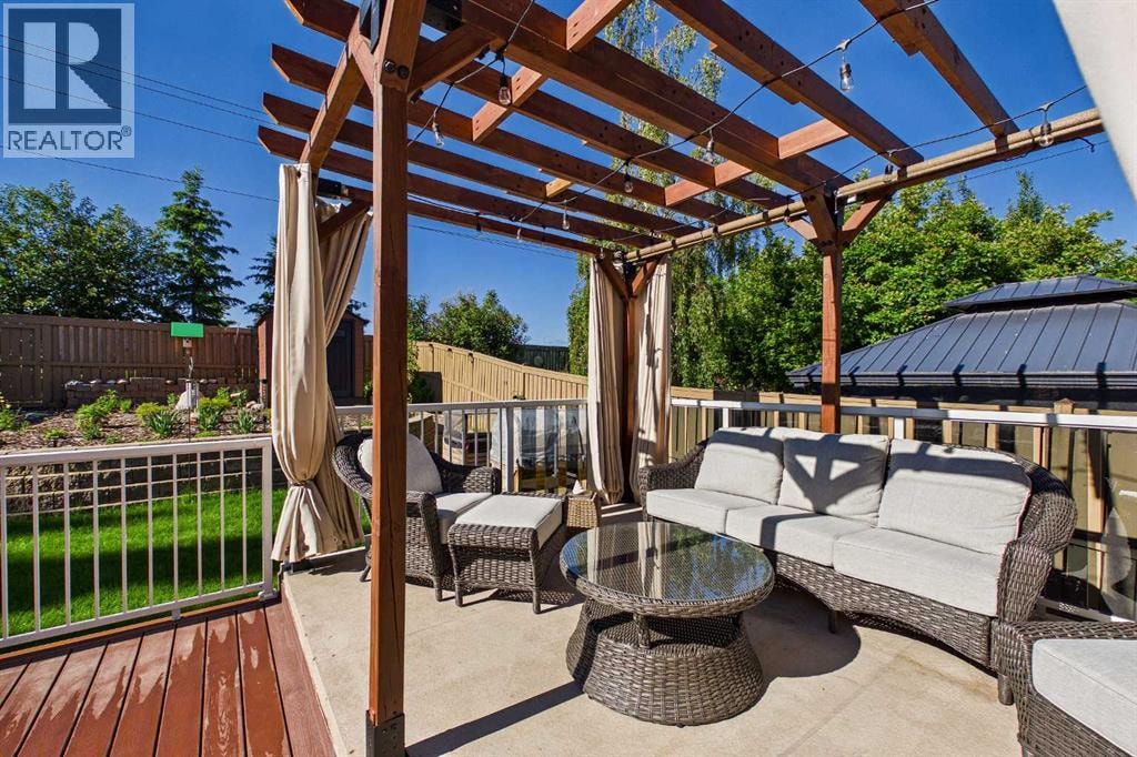 225 Bridlewood Court SW — photo 36